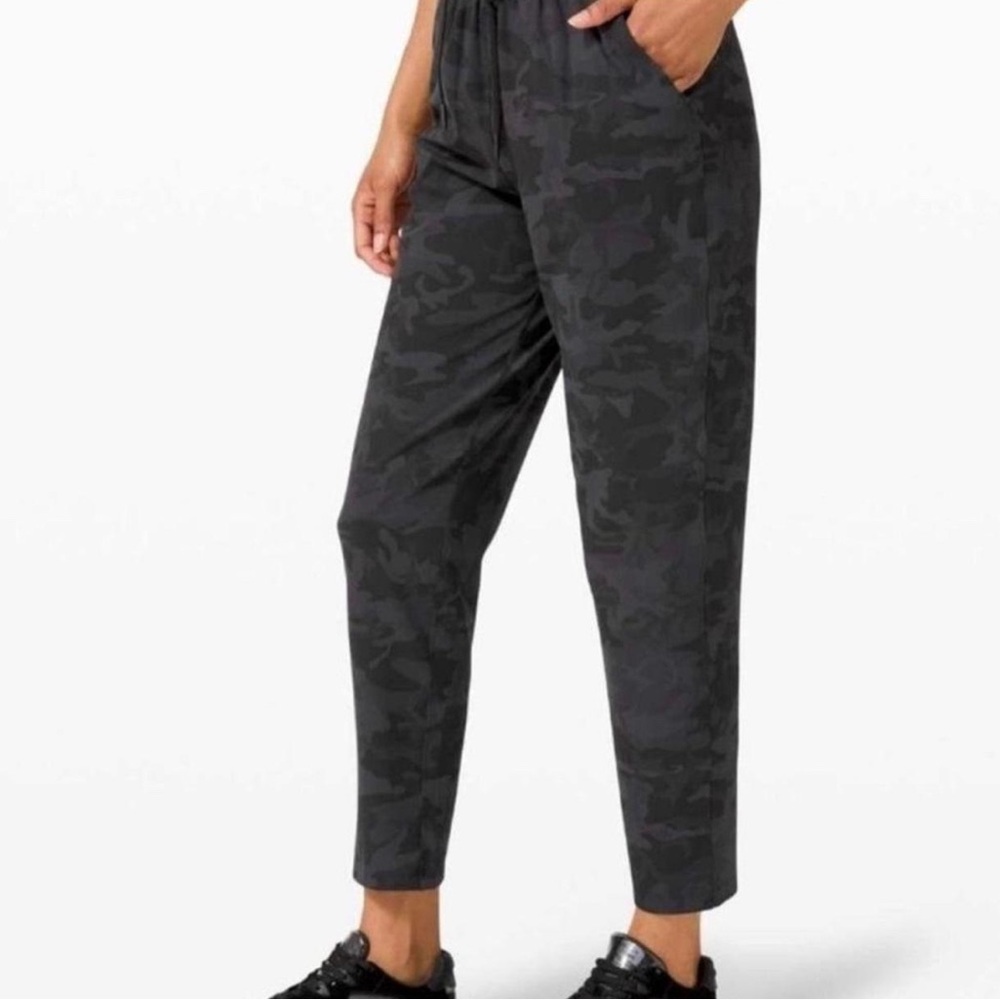 Lululemon Camo Print Jogger Pants
